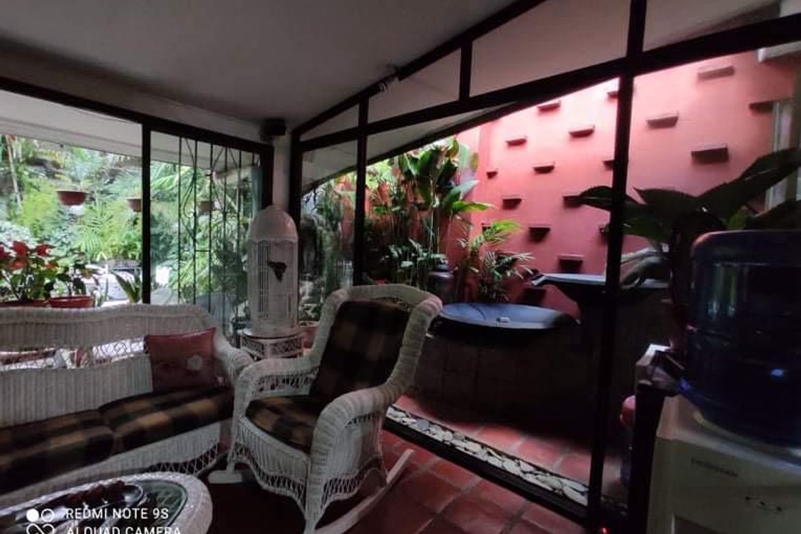 3 Bedroom House for Sale in Kapitolyo, Pasig, Metro Manila – photo 8