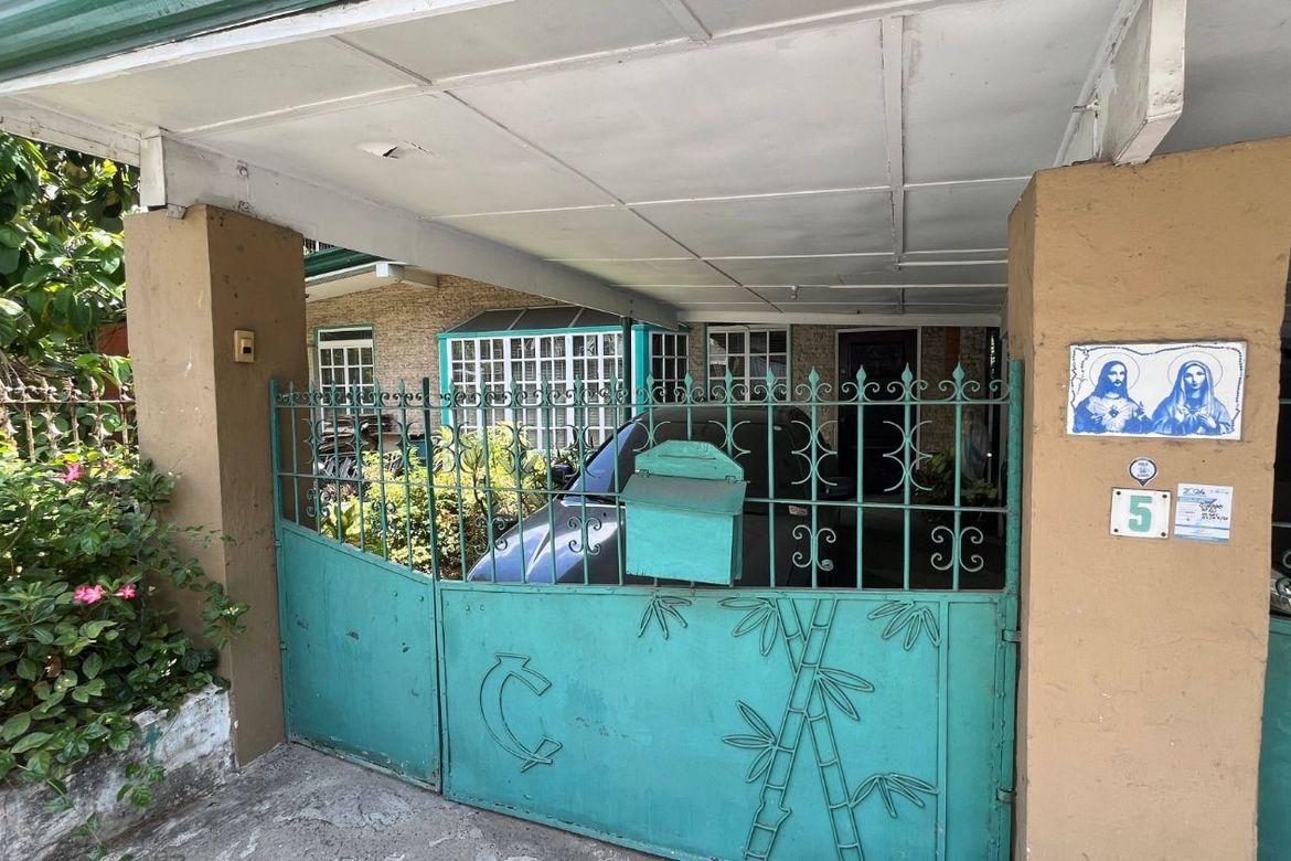3 Bedroom House for Sale in Kapitolyo, Pasig, Metro Manila – photo 3