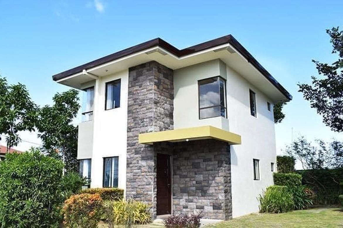 3 Bedroom House for Sale in Laguerta, Calamba, Laguna