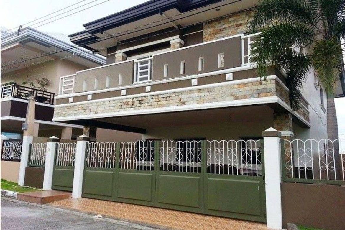3 Bedroom House for Sale in Lourdes North West, Angeles, Pampanga