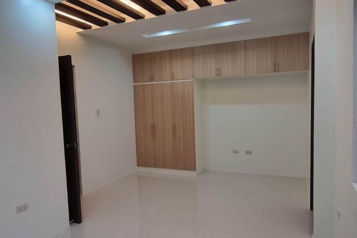 3 Bedroom House for Sale in Mabiga, Mabalacat, Pampanga – photo 5