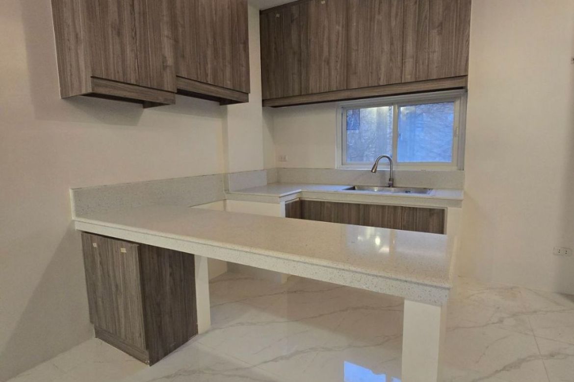 3 Bedroom House for Sale in Mabini-J. Rizal, Mandaluyong, Metro Manila – photo 6