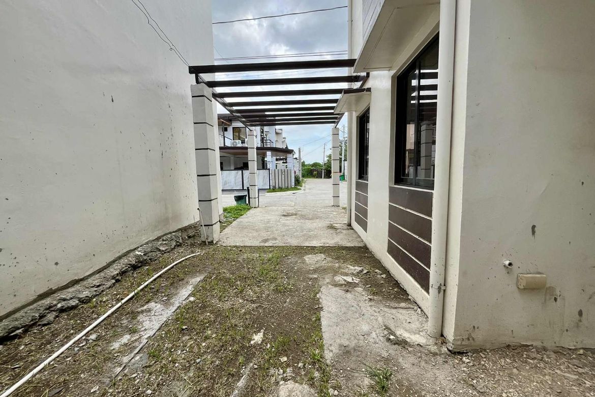 3 Bedroom House for Sale in Mabuhay, Carmona, Cavite – photo 5