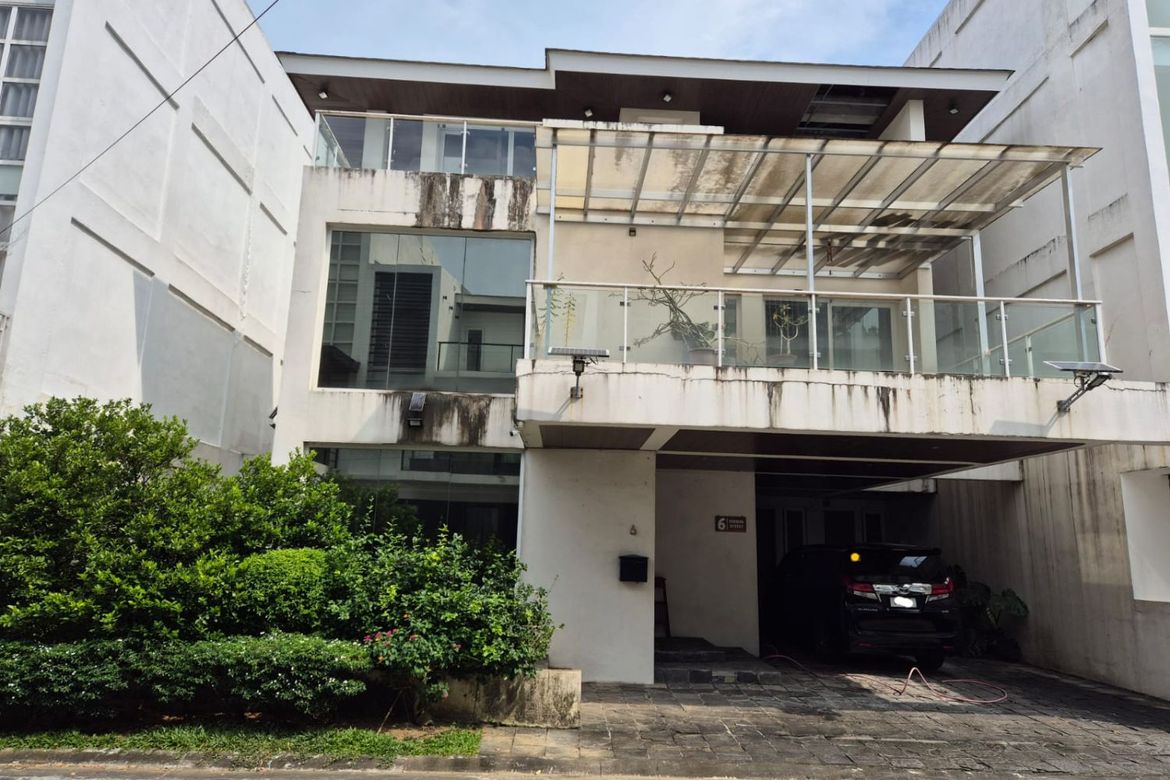 3 Bedroom House for Sale in Mahogany Place 3, Bagong Tanyag, Taguig, Metro Manila