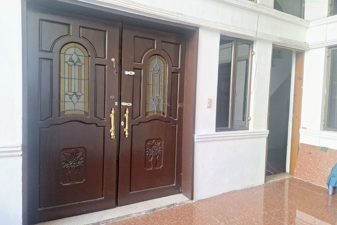 3 Bedroom House for Sale in Malate, Manila, Metro Manila near LRT-1 Vito Cruz – photo 6