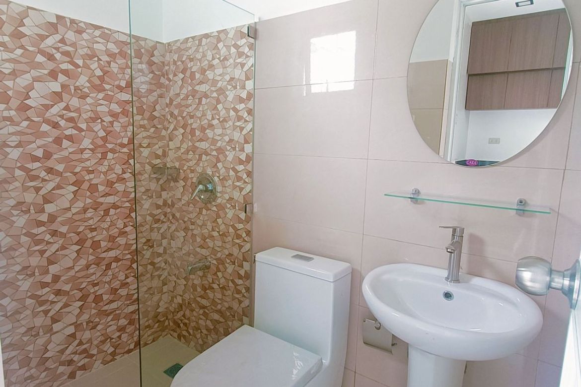 3 Bedroom House for Sale in Malhacan, Meycauayan, Bulacan – photo 3