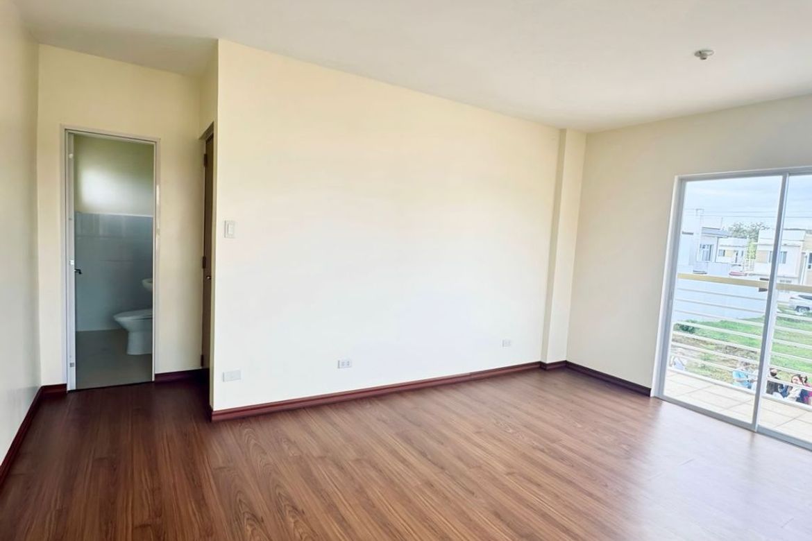 3 Bedroom House for Sale in Malitlit, Santa Rosa, Laguna – photo 4