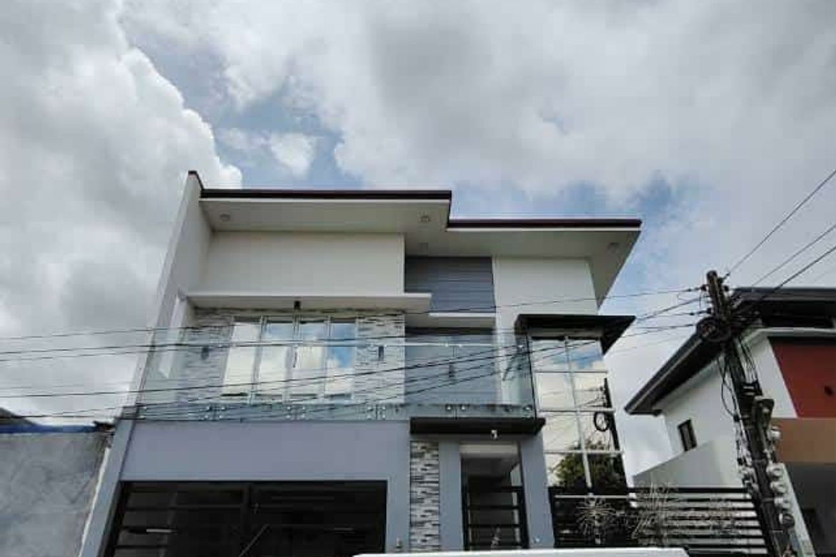 3 Bedroom House for Sale in Malpitic, San Fernando, Pampanga