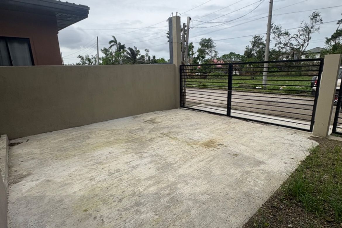 3 Bedroom House for Sale in Mandalagan, Bacolod, Negros Occidental – photo 4