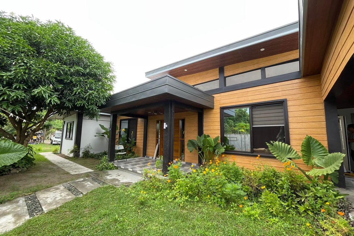 3 Bedroom House for Sale in Manibaug Pasig, Porac, Pampanga