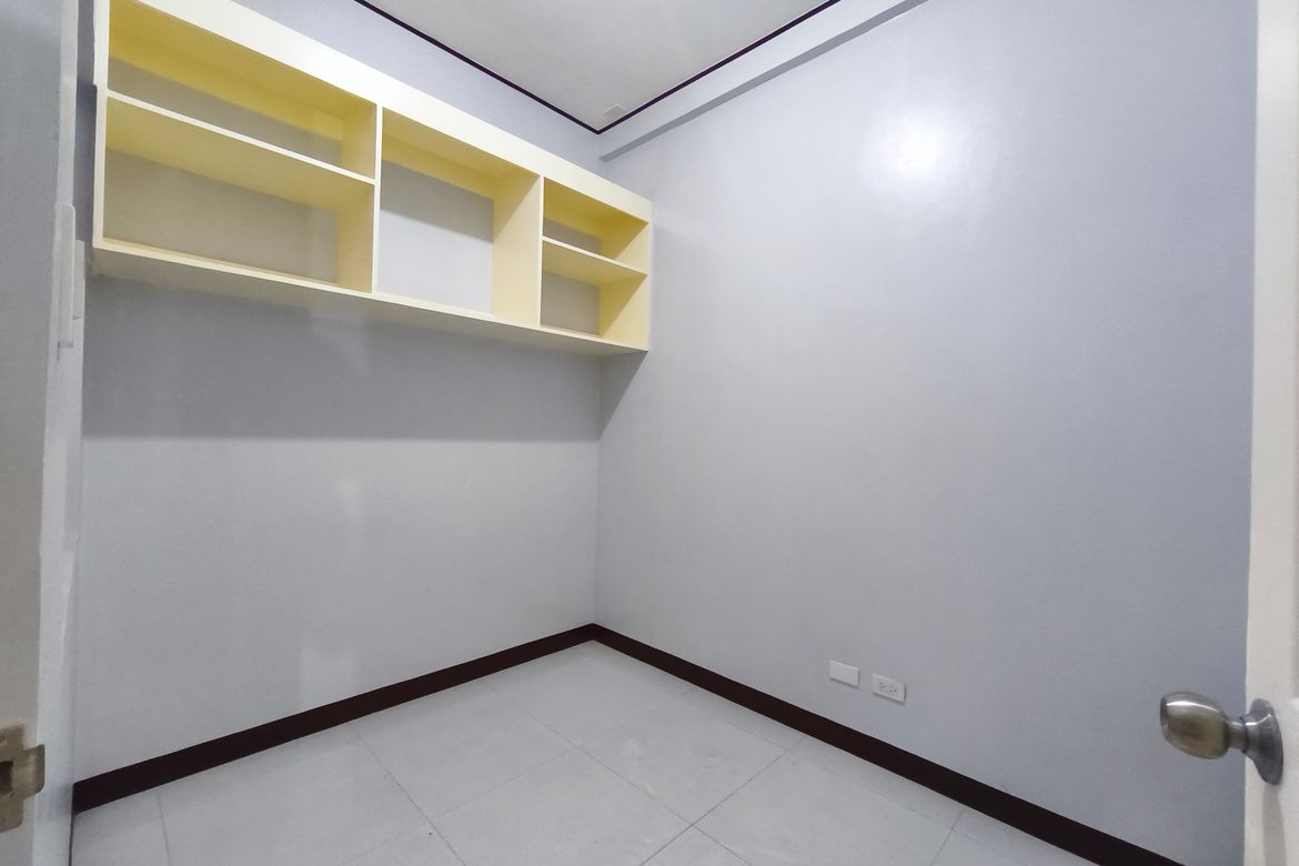3 Bedroom House for Sale in Manila, Metro Manila near LRT-2 Legarda – photo 8