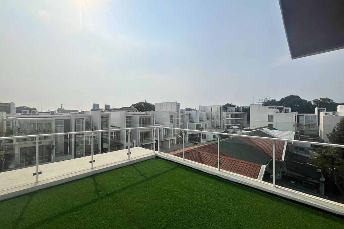 3 Bedroom House for Sale in Matandang Balara, Quezon City, Metro Manila
