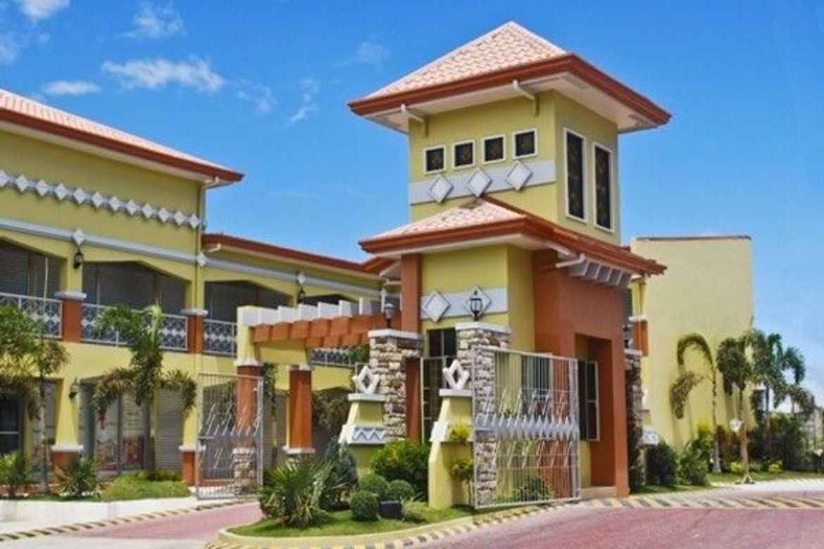 3 Bedroom House for Sale in Matatalaib, Tarlac, Tarlac