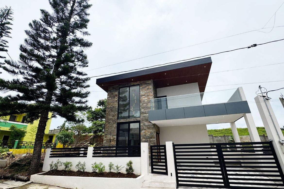 3 Bedroom House for Sale in Metrogate Tagaytay Manors, Silang Junction North, Tagaytay, Cavite