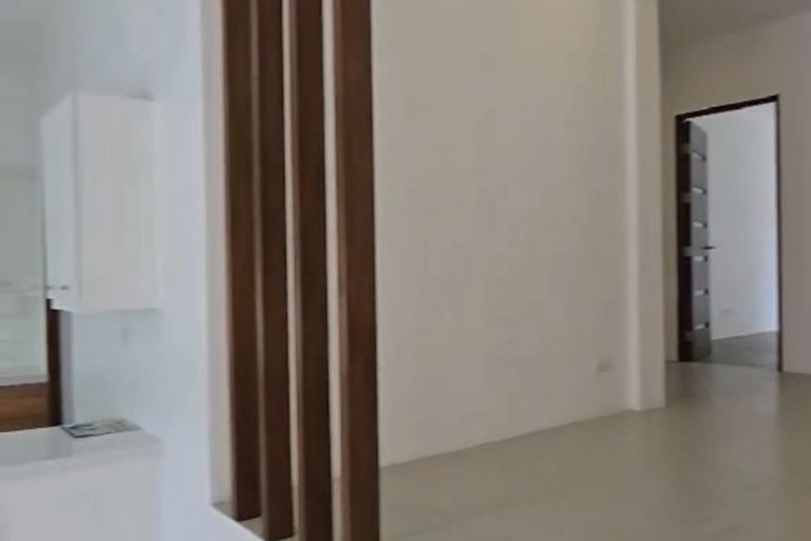 3 Bedroom House for Sale in Milagrosa, Quezon City, Metro Manila – photo 4