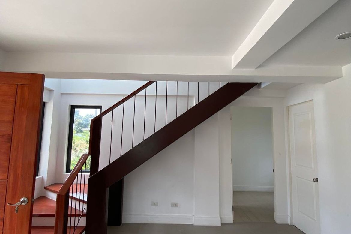 3 Bedroom House for Sale in Minglanilla, Cebu – photo 3