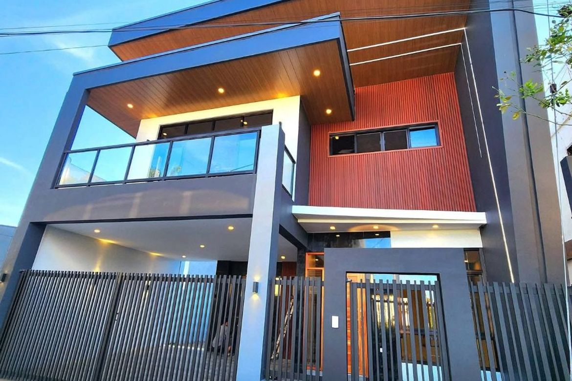 3 Bedroom House for Sale in Mining, Angeles, Pampanga