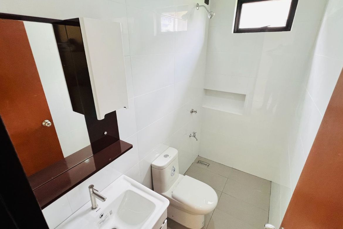 3 Bedroom House for Sale in Molino III, Bacoor, Cavite – photo 8