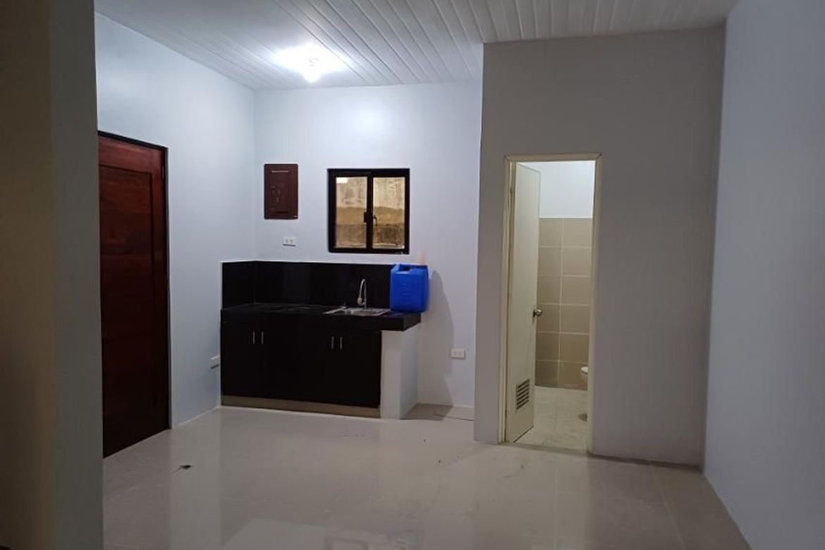 3 Bedroom House for Sale in Moonwalk, Parañaque, Metro Manila – photo 8