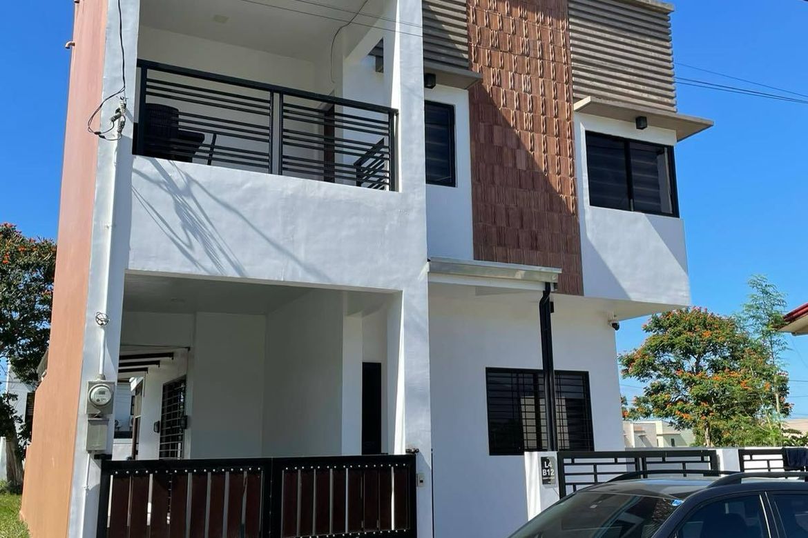 3 Bedroom House for Sale in Morningfields at Carmeltown, Bagong Kalsada, Calamba, Laguna – photo 2
