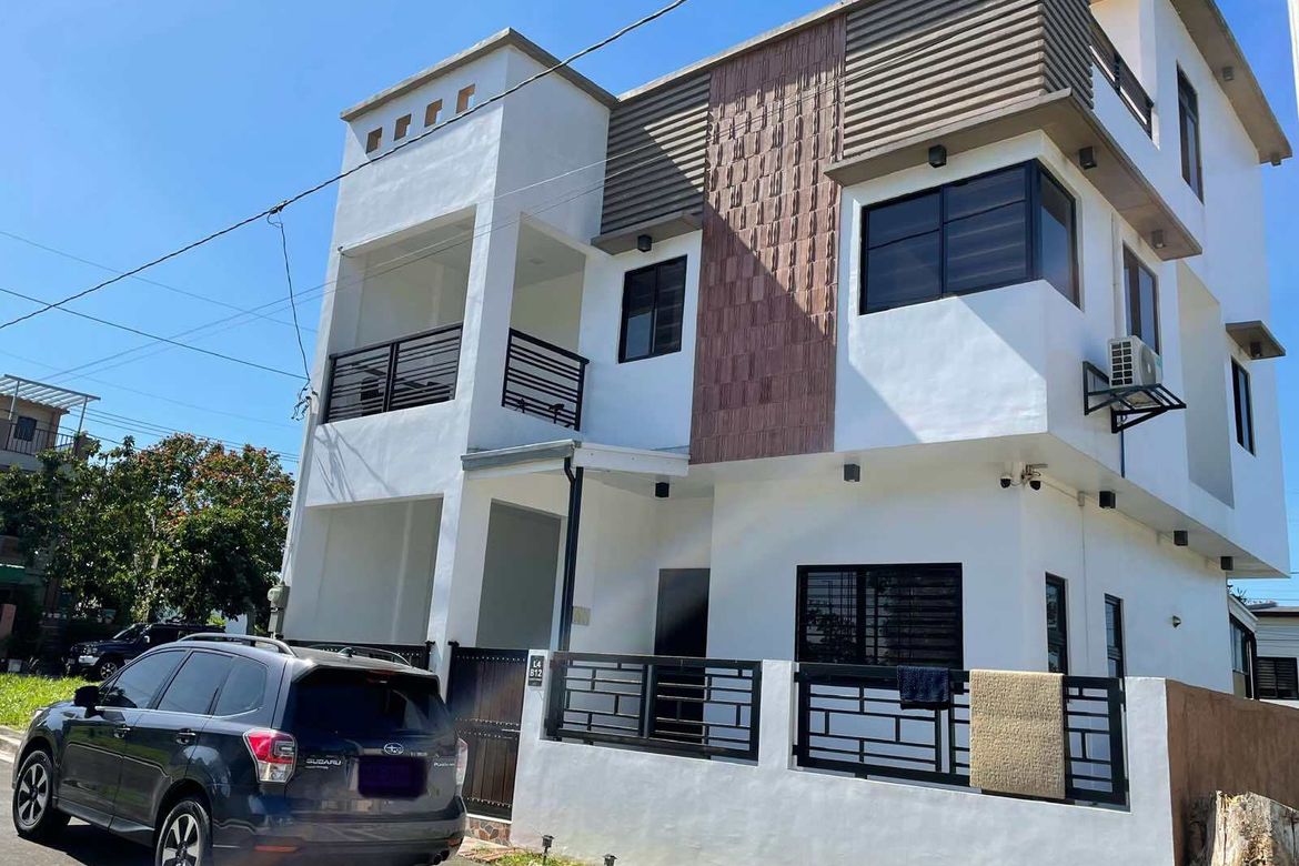 3 Bedroom House for Sale in Morningfields at Carmeltown, Bagong Kalsada, Calamba, Laguna – photo 3