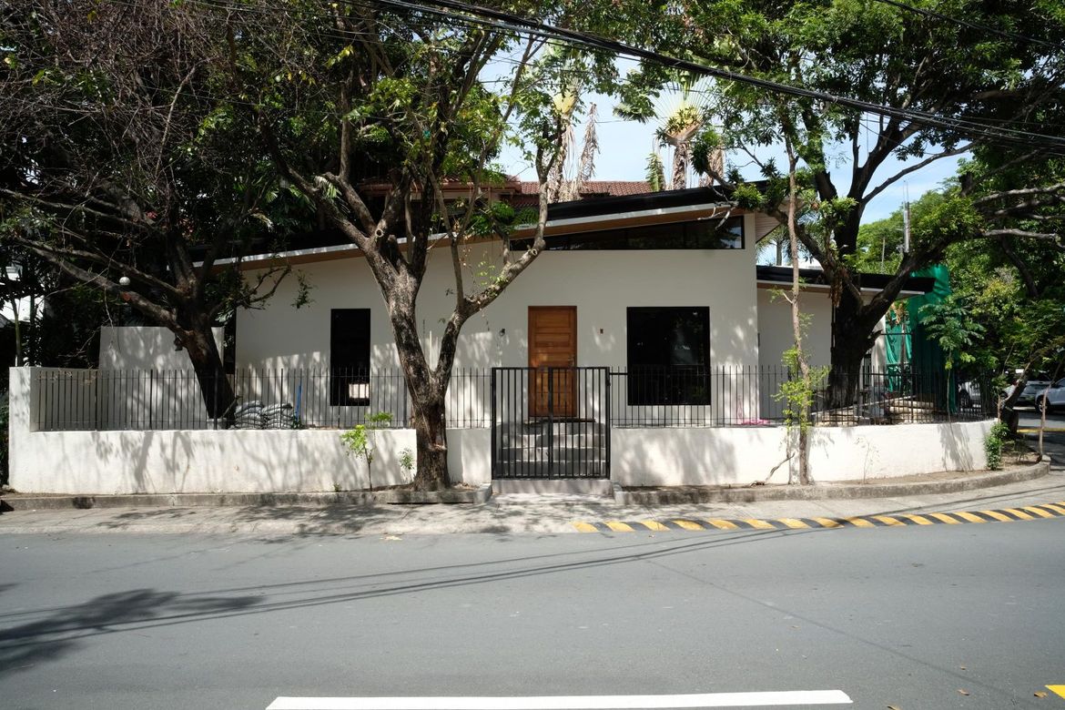 3 Bedroom House for Sale in New Alabang Village, Muntinlupa, Metro Manila