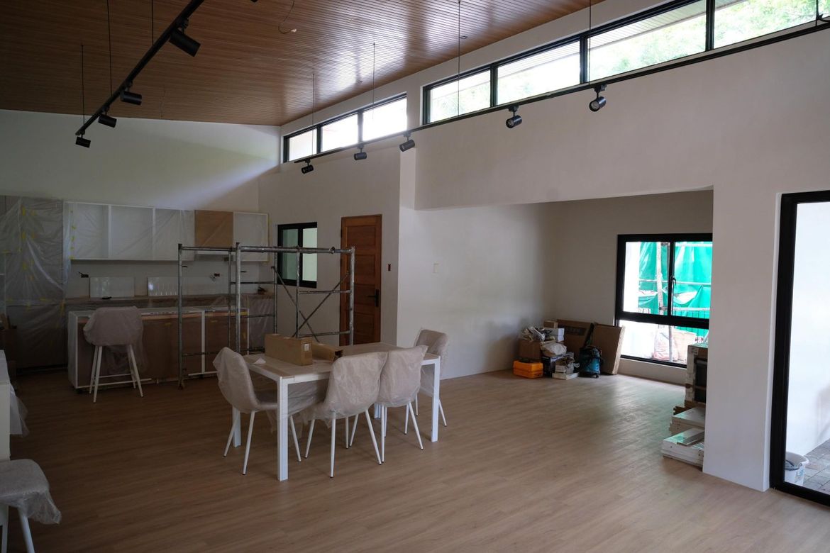 3 Bedroom House for Sale in New Alabang Village, Muntinlupa, Metro Manila – photo 2