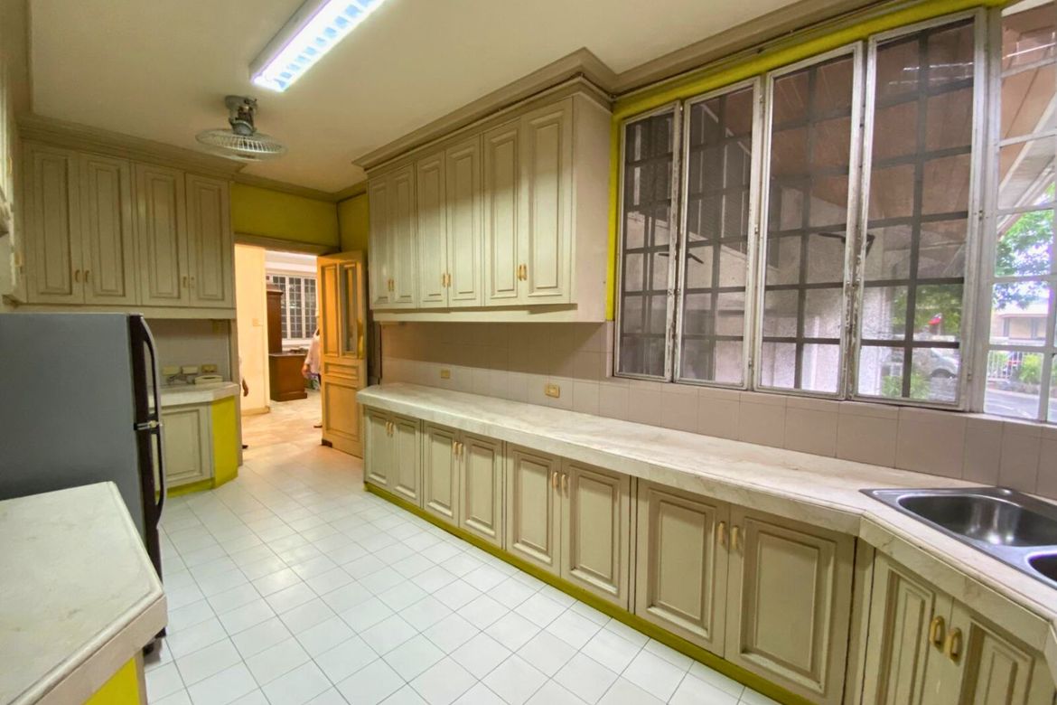 3 Bedroom House for Sale in New Alabang Village, Muntinlupa, Metro Manila – photo 3