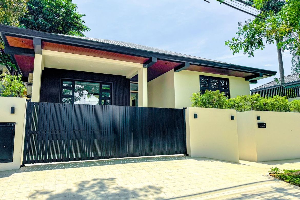 3 Bedroom House for Sale in New Alabang Village, Muntinlupa, Metro Manila