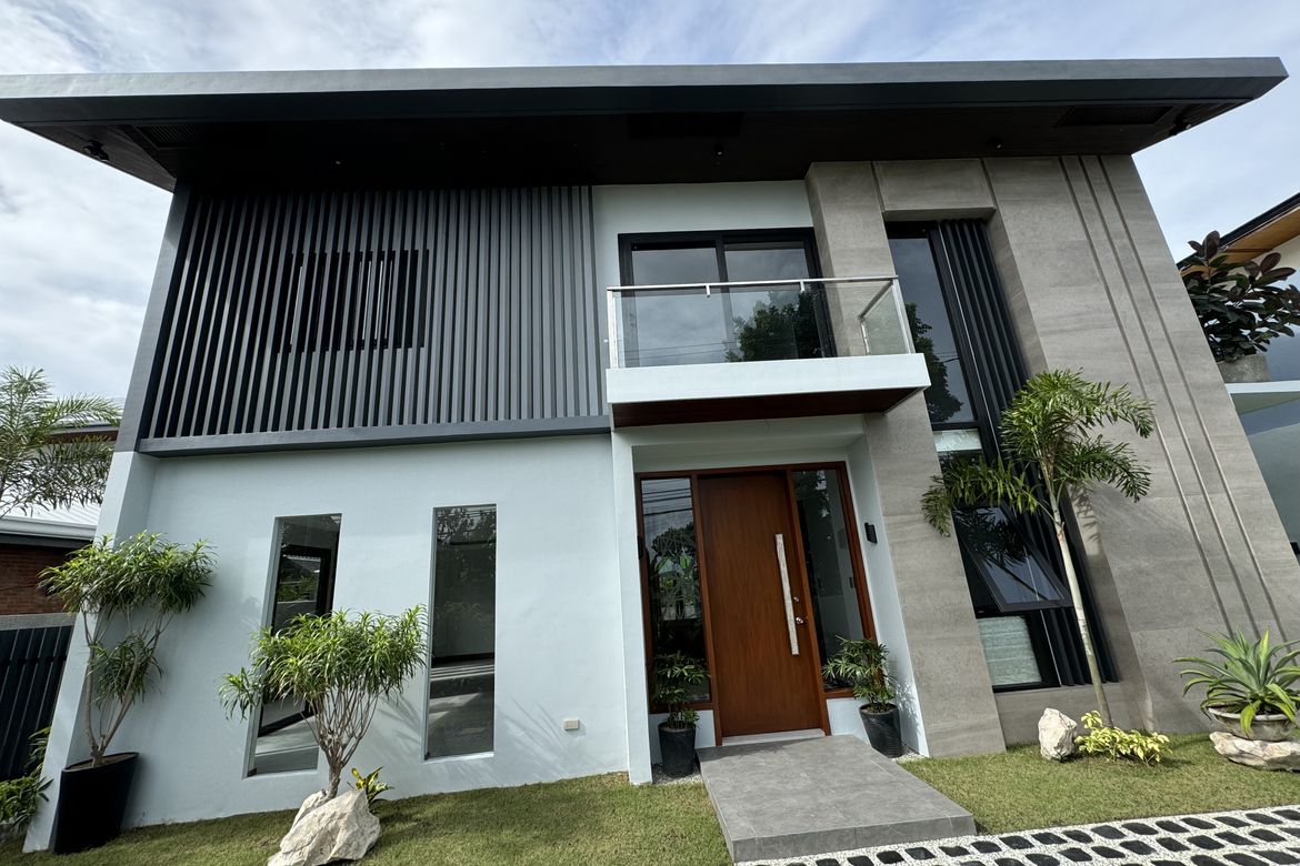 3 Bedroom House for Sale in New Alabang Village, Muntinlupa, Metro Manila – photo 5