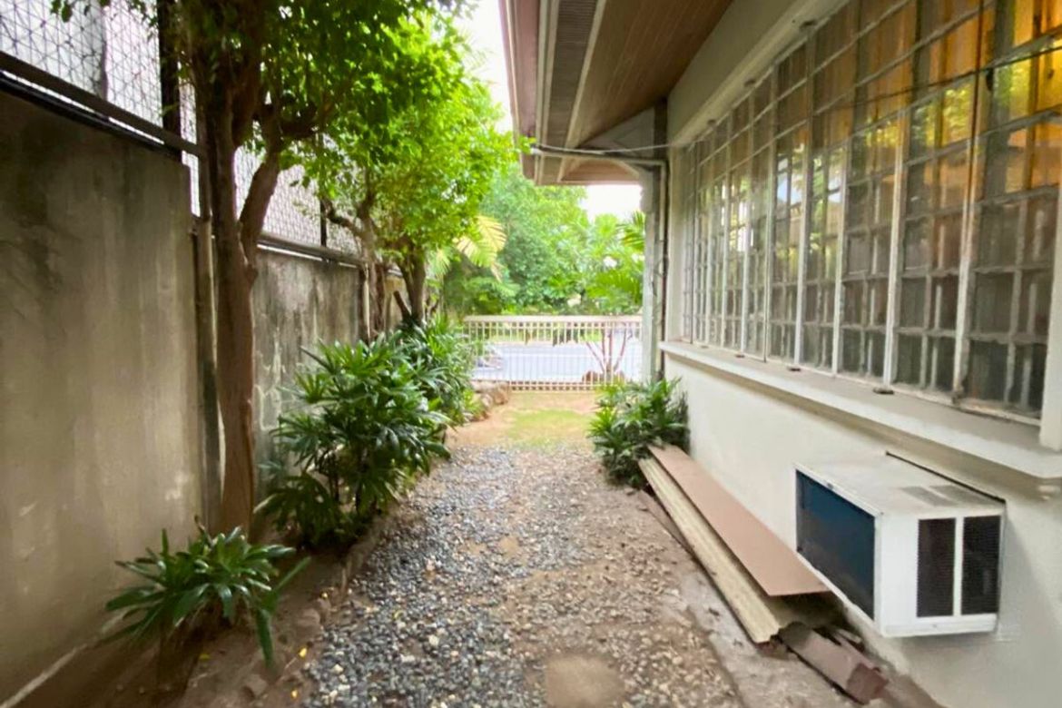 3 Bedroom House for Sale in New Alabang Village, Muntinlupa, Metro Manila – photo 2