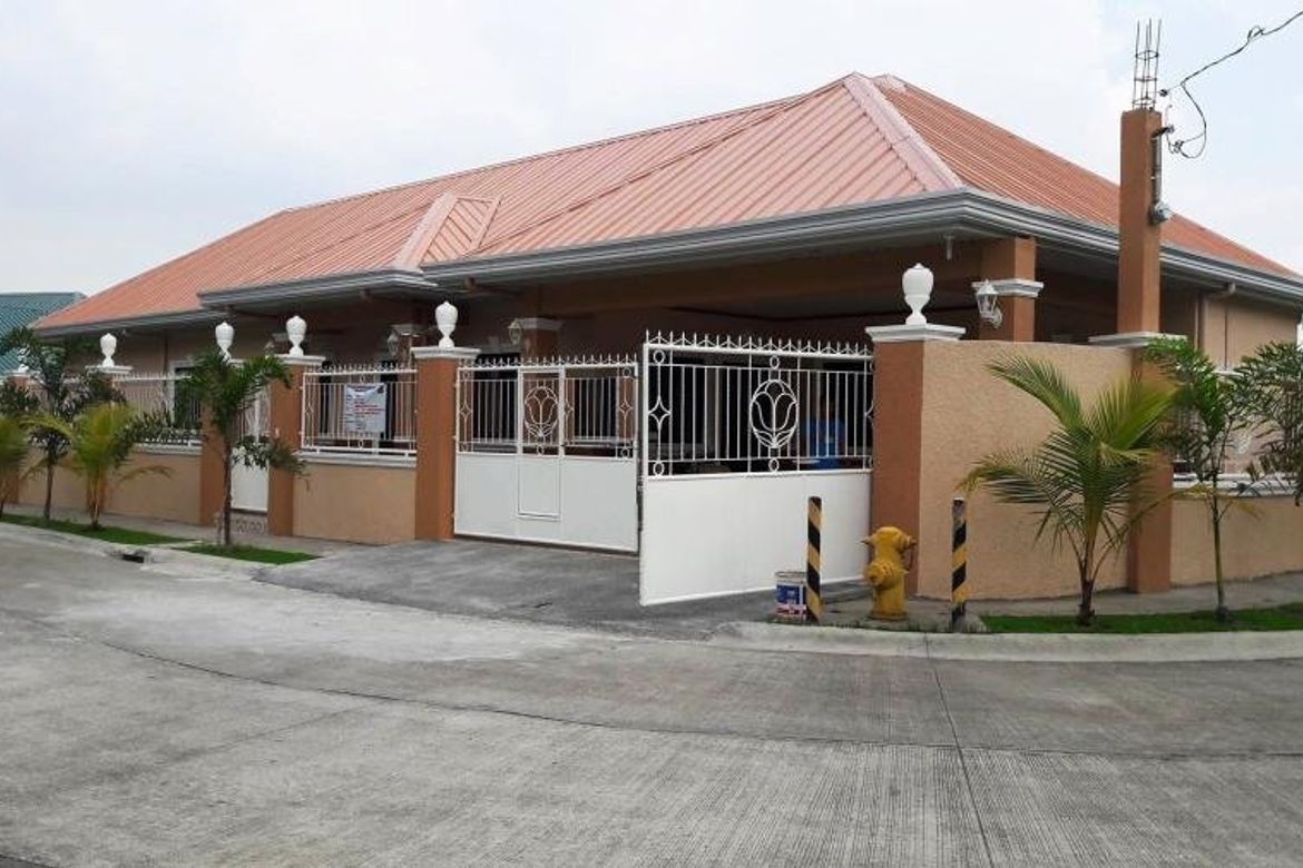 3 Bedroom House for Sale in Pampang, Angeles, Pampanga