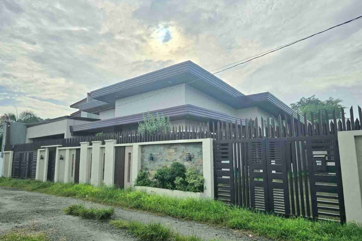 3 Bedroom House for Sale in Panipuan, San Fernando, Pampanga
