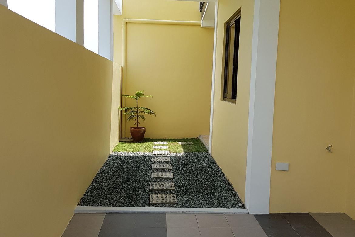 3 Bedroom House for Sale in Paradahan I, Tanza, Cavite – photo 2