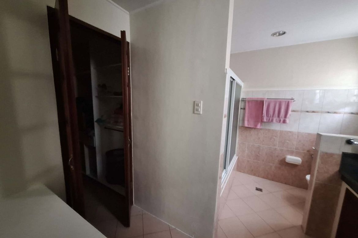 3 Bedroom House for Sale in Parang, Marikina, Metro Manila – photo 7