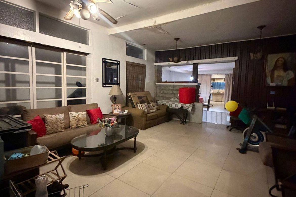3 Bedroom House for Sale in Pasadeña, San Juan, Metro Manila near LRT-2 Gilmore – photo 6
