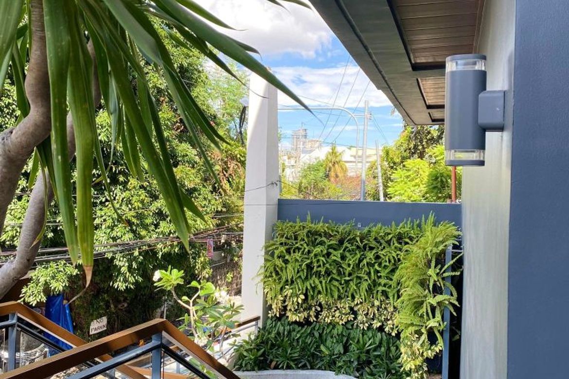 3 Bedroom House for Sale in Pasay, Metro Manila