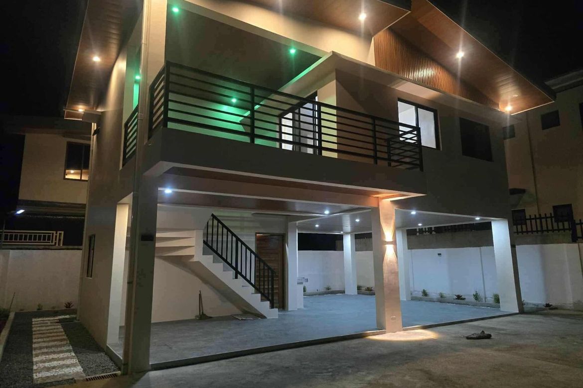 3 Bedroom House for Sale in Patutong Malaki South, Tagaytay, Cavite