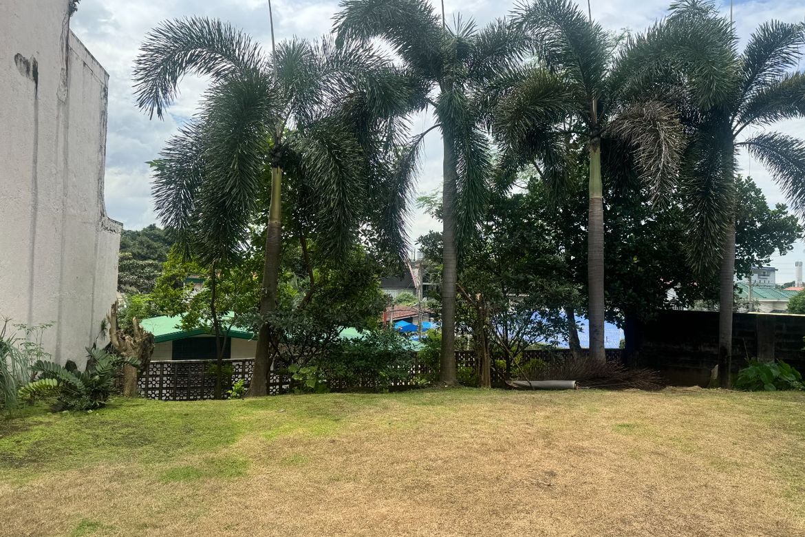 3 Bedroom House for Sale in Phil-Am, Quezon City, Metro Manila near MRT-3 North Avenue – photo 5