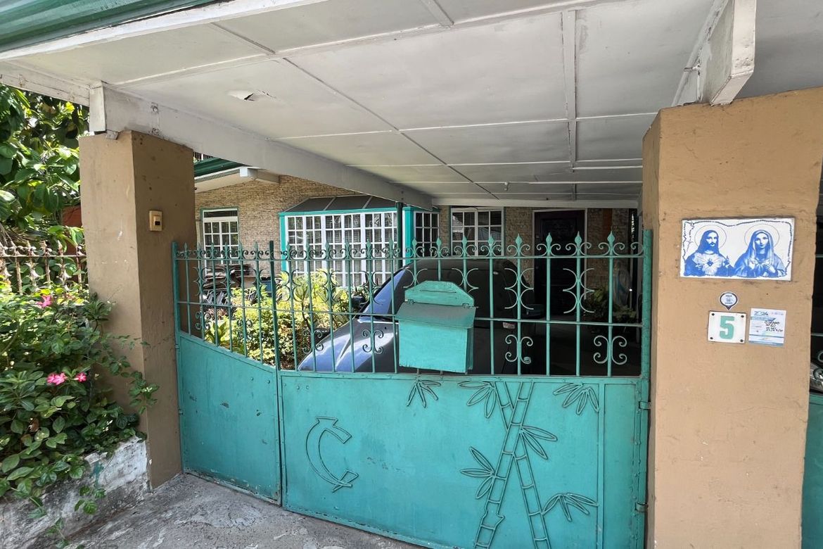 3 Bedroom House for Sale in Pinagbuhatan, Pasig, Metro Manila