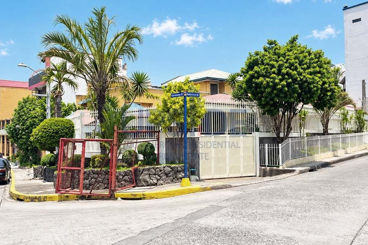 3 Bedroom House for Sale in Plainview, Mandaluyong, Metro Manila