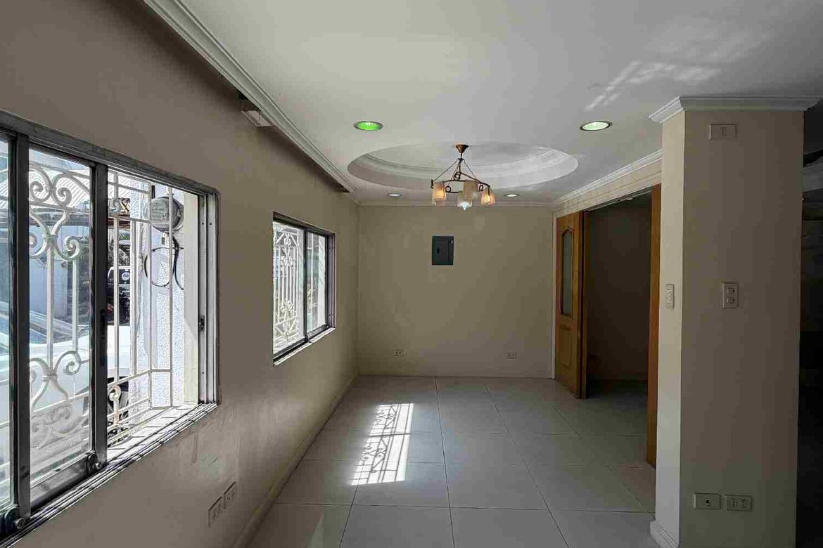 3 Bedroom House for Sale in Pleasant Hills, Mandaluyong, Metro Manila – photo 5
