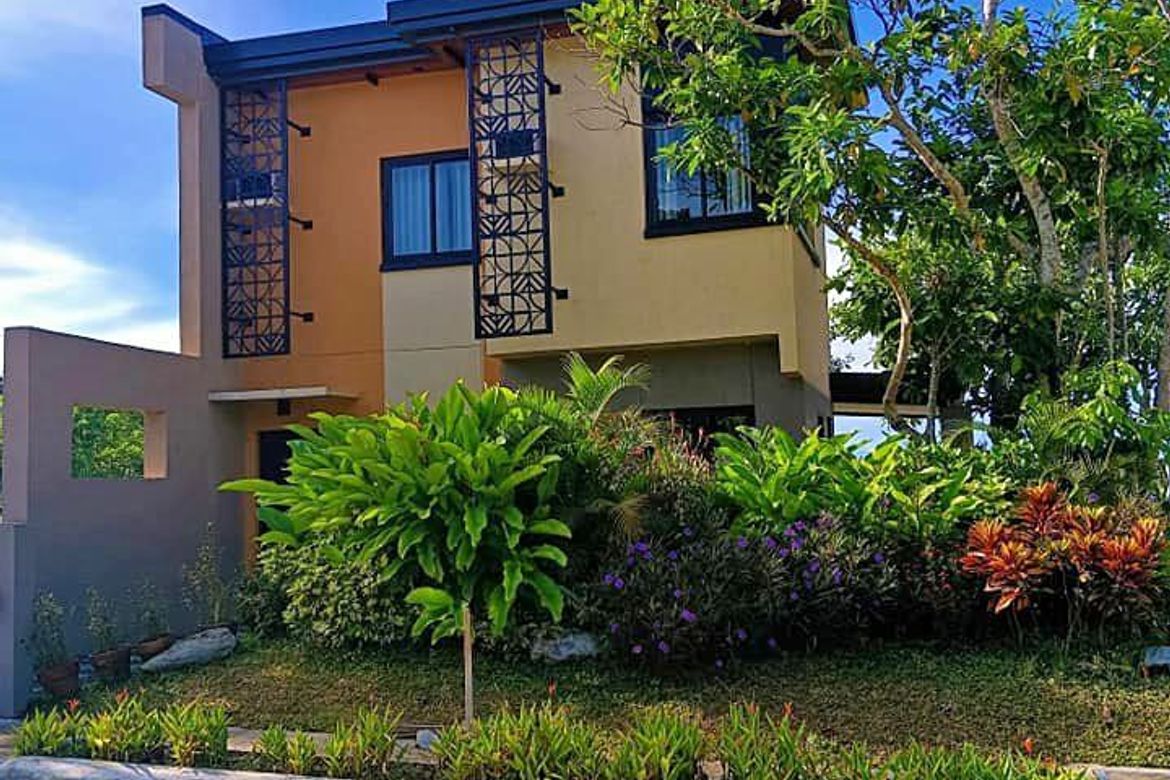 3 Bedroom House for Sale in Poblacion Barangay 9, Lipa, Batangas