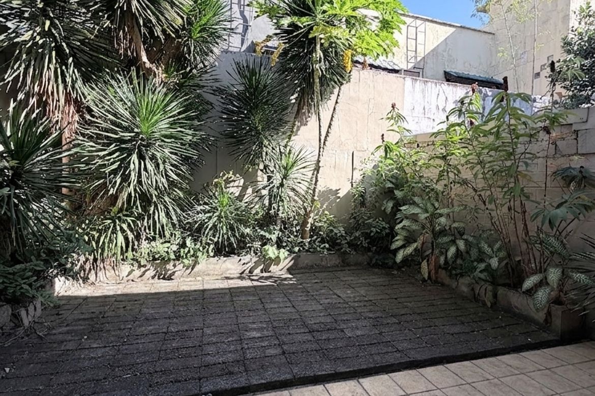 3 Bedroom House for Sale in Poblacion, Makati City