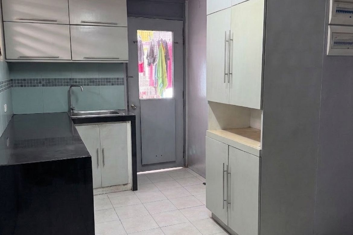 3 Bedroom House for Sale in Poblacion, Makati City – photo 9