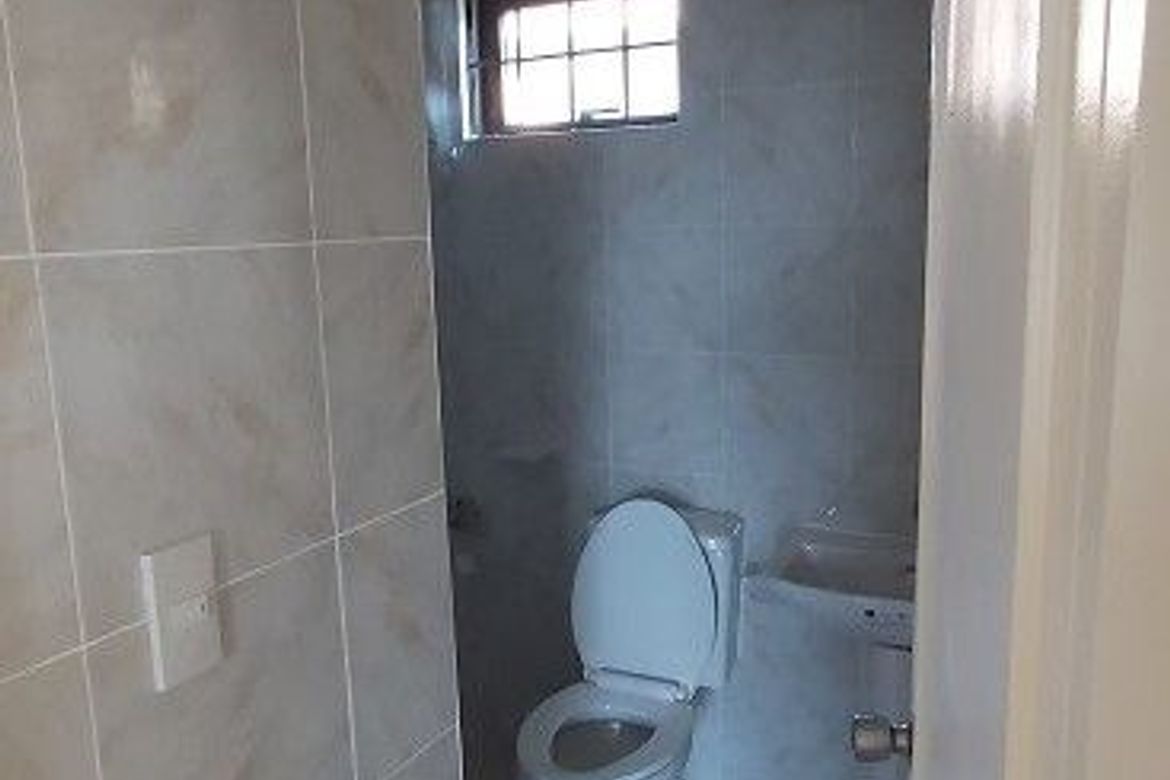3 Bedroom House for Sale in Ponticelli Hills, Molino III, Bacoor, Cavite – photo 3