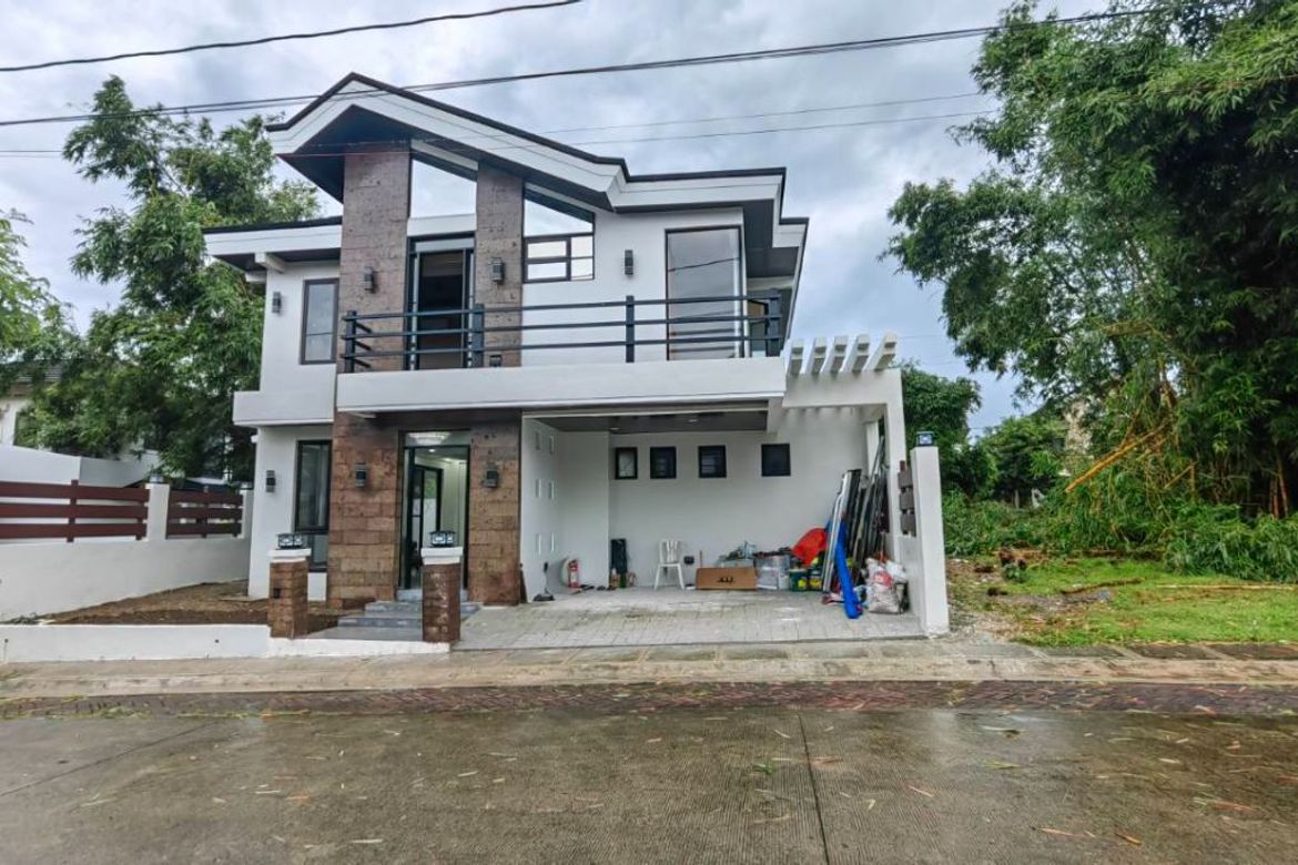 3 Bedroom House for Sale in Pramana Residential Park, Malitlit, Santa Rosa, Laguna