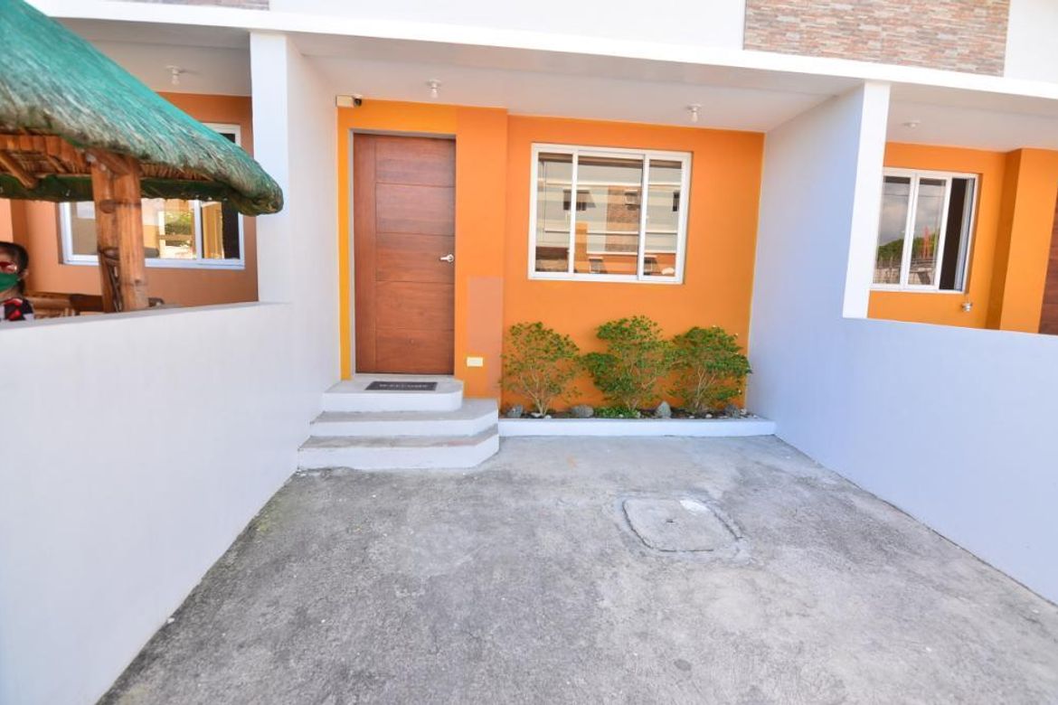 3 Bedroom House for Sale in Pulang Lupa Dos, Las Piñas, Metro Manila – photo 7