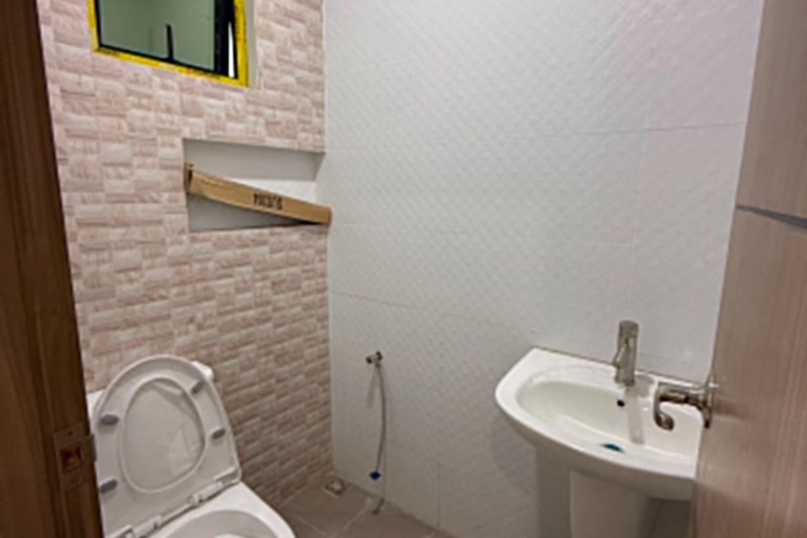 3 Bedroom House for Sale in Pulang Lupa Dos, Las Piñas, Metro Manila – photo 8