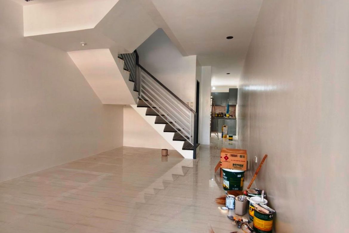 3 Bedroom House for Sale in Pulang Lupa Dos, Las Piñas, Metro Manila – photo 5